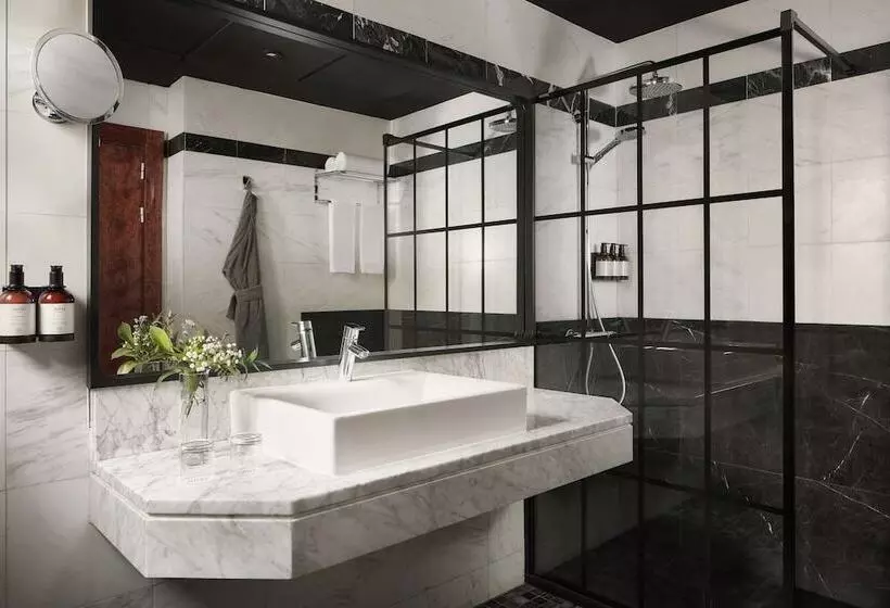 Avani Alonso Martinez Madrid Hotel  Previously Nh Alonso Martinez