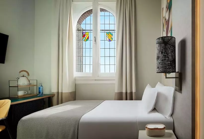 Avani Alonso Martinez Madrid Hotel  Previously Nh Alonso Martinez