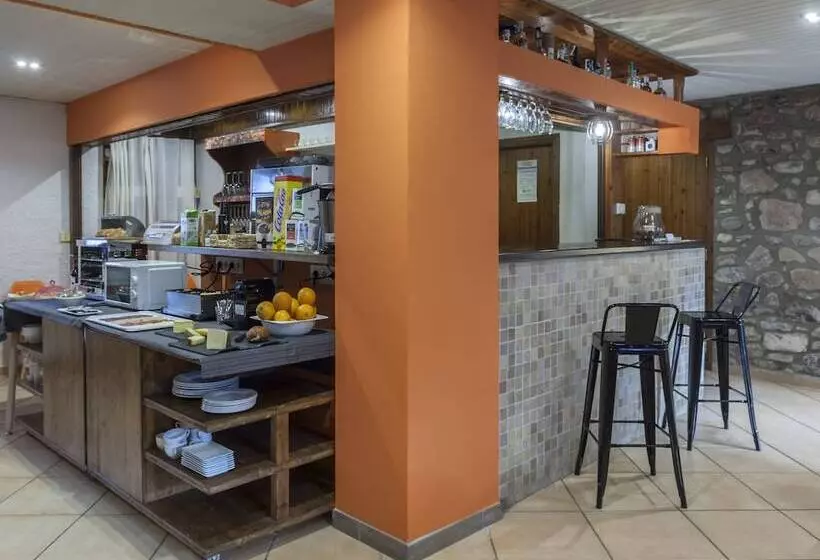 Hotel Cal Rei De Talló