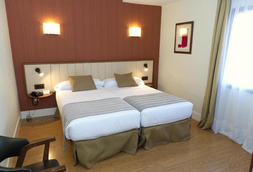 Hospedium Hotel Los Condes