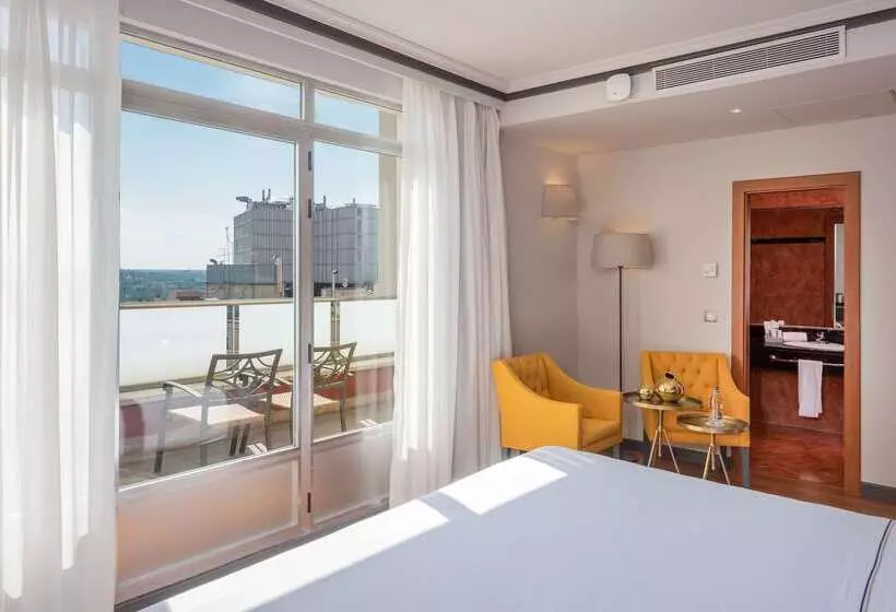 هتل Madrid Plaza De España, Affiliated By Meliá