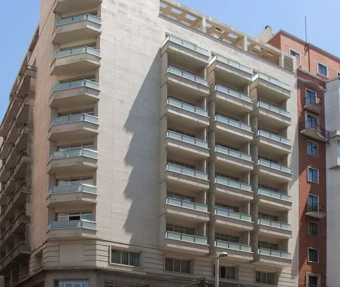 هتل Madrid Plaza De España, Affiliated By Meliá