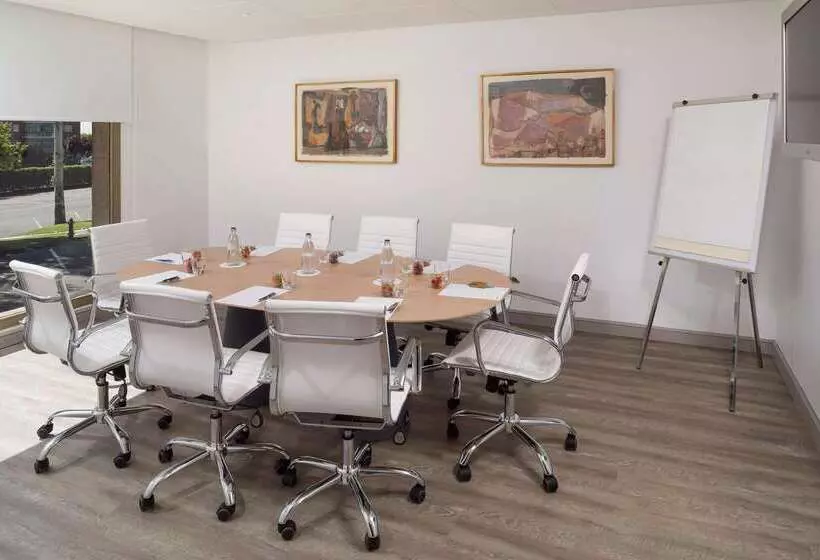 酒店 Melia Barajas