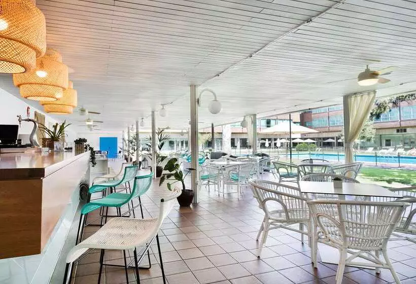 酒店 Melia Barajas