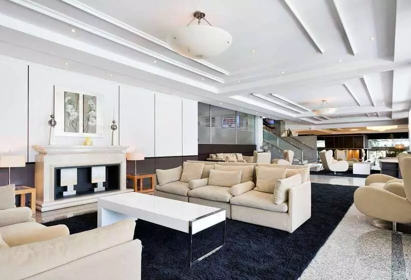 酒店 Melia Barajas