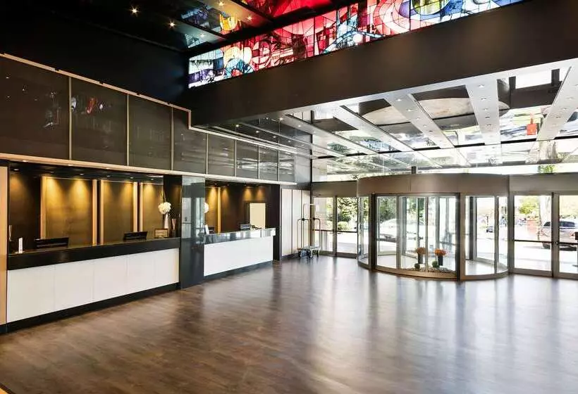 酒店 Melia Barajas