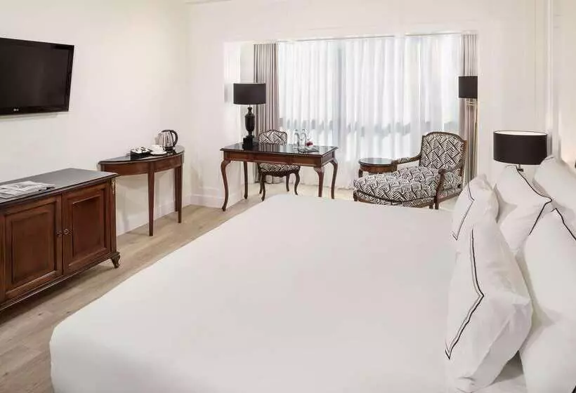 酒店 Melia Barajas