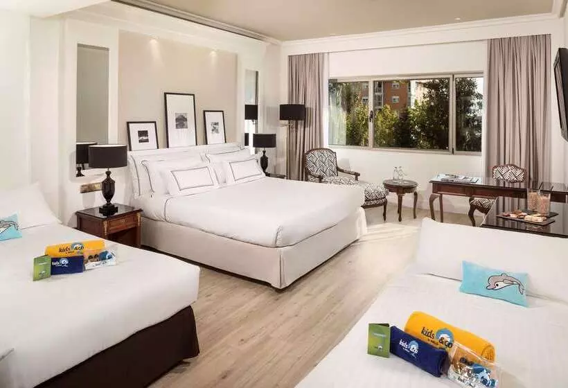 酒店 Melia Barajas