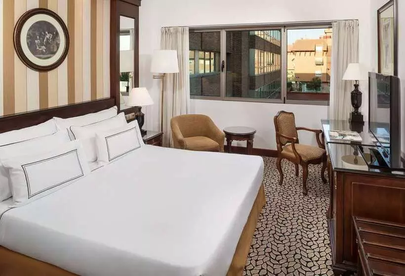 酒店 Melia Barajas