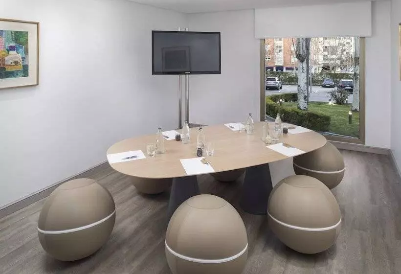 酒店 Melia Barajas