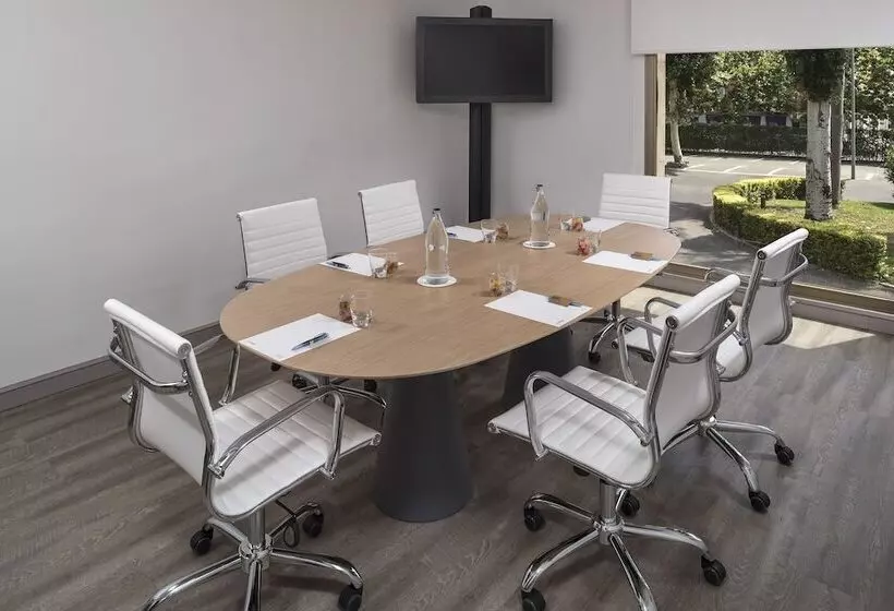 酒店 Melia Barajas