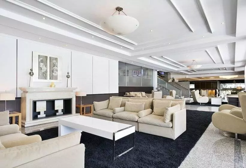 酒店 Melia Barajas