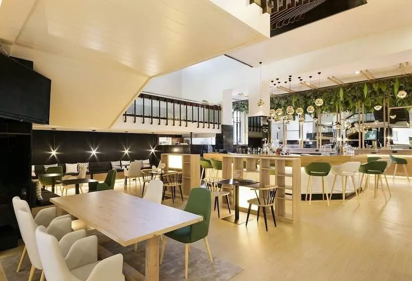 酒店 Melia Barajas