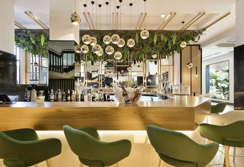 酒店 Melia Barajas