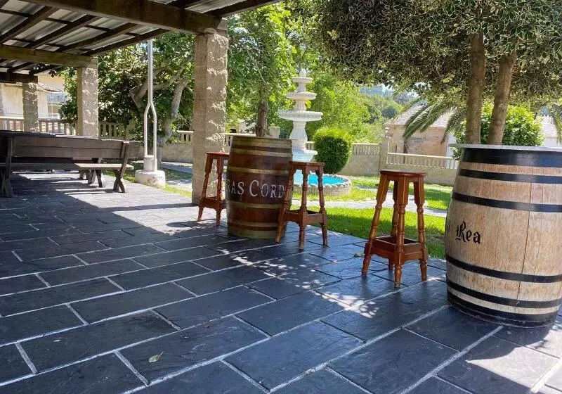 Hotel O Val Do Naseiro