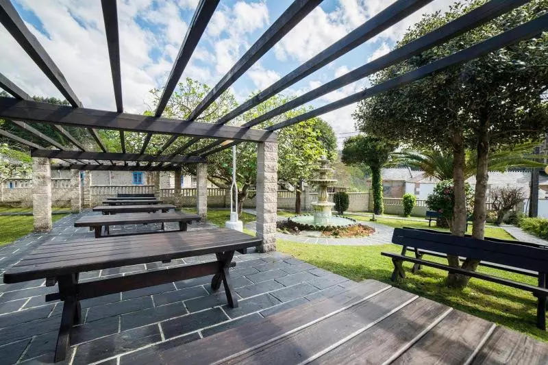 Hotel O Val Do Naseiro