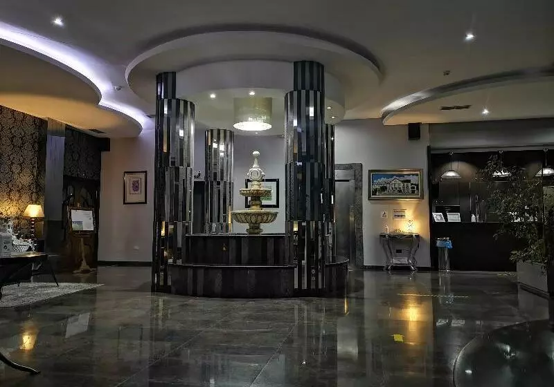 Hotel O Val Do Naseiro