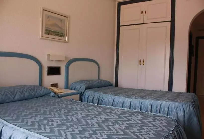 Отель Playa Grande