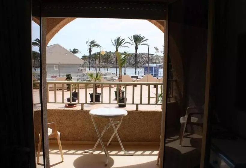 Отель Playa Grande