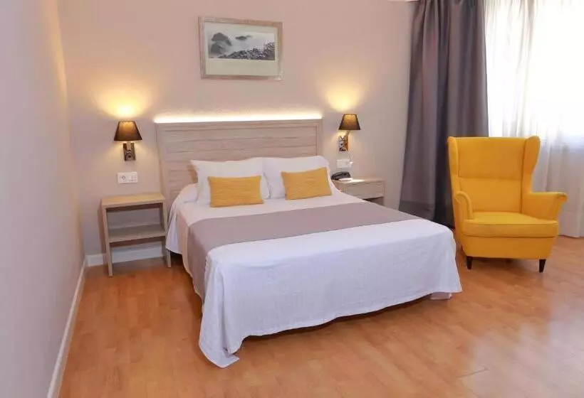 호텔 Villa De Verín