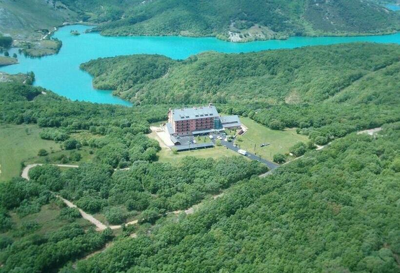 Parador De Cervera De Pisuerga