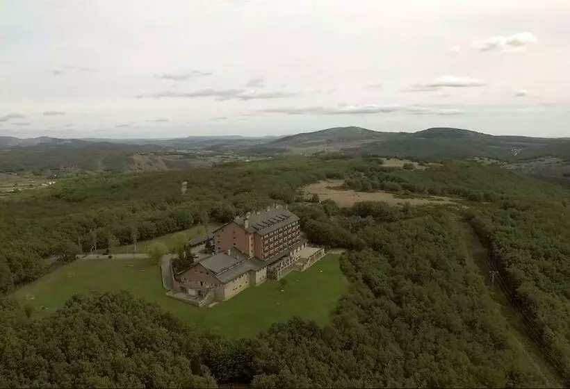 Parador De Cervera De Pisuerga