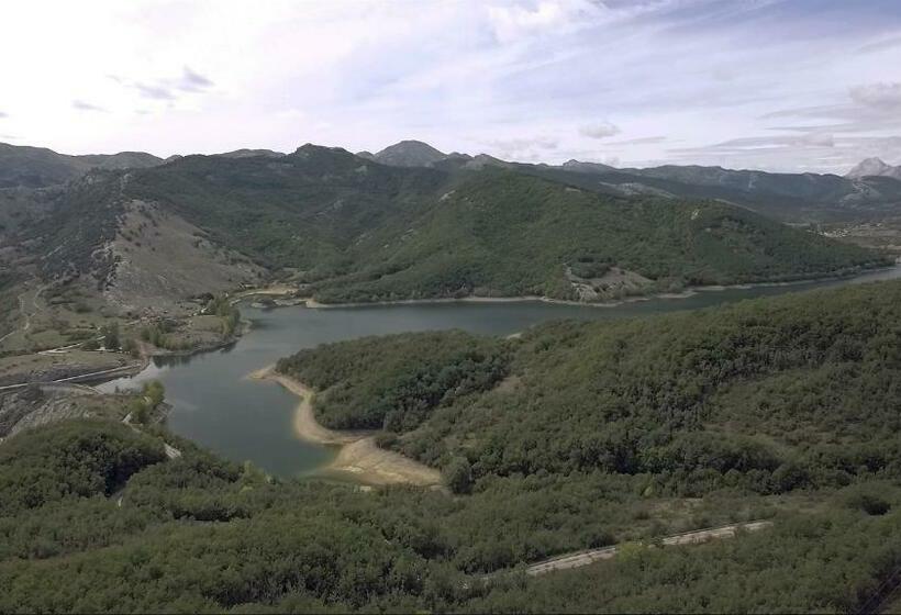 Parador De Cervera De Pisuerga