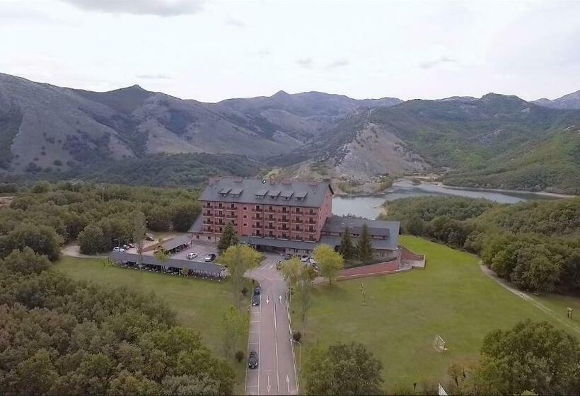 Parador De Cervera De Pisuerga