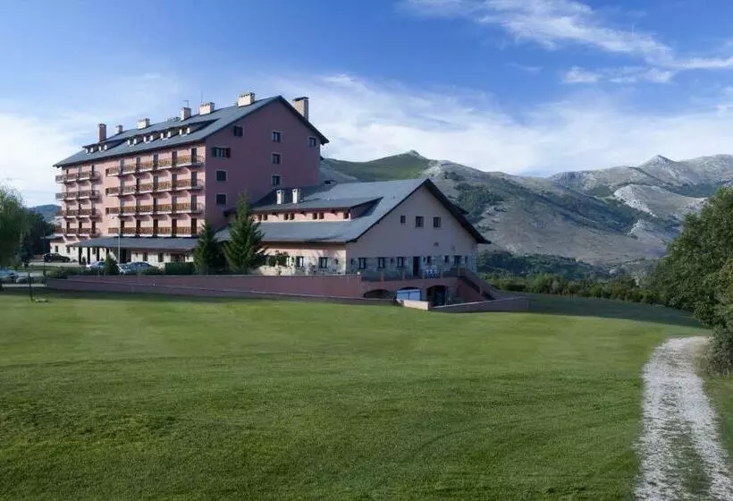 Parador De Cervera De Pisuerga