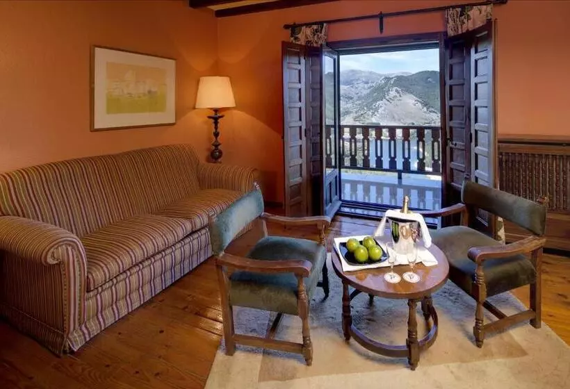 Parador De Cervera De Pisuerga