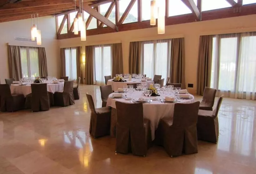 Parador De Villafranca Del Bierzo