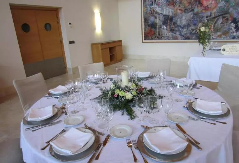 Parador De Villafranca Del Bierzo