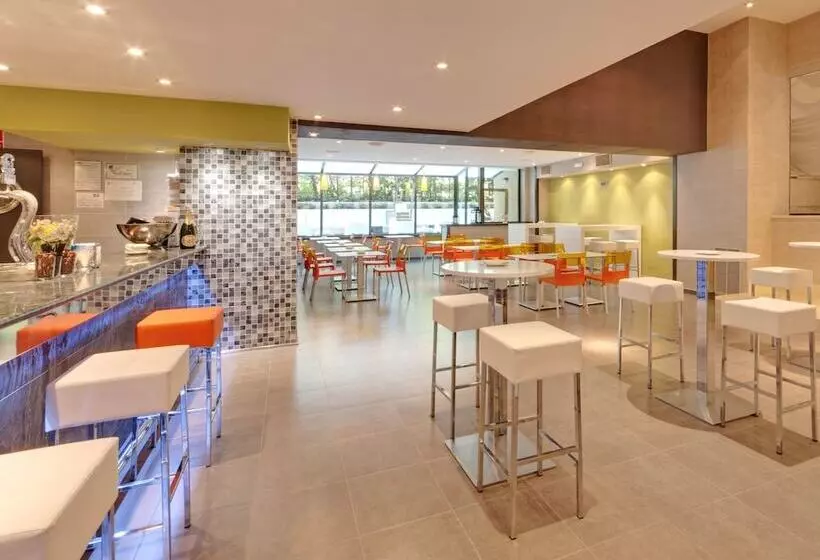 Szálloda Senator Barajas