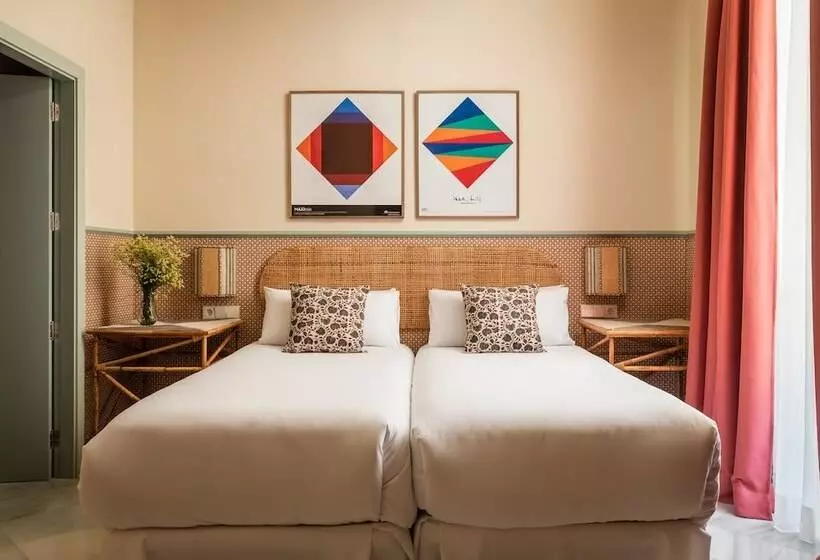 هتل Bypillow Abril