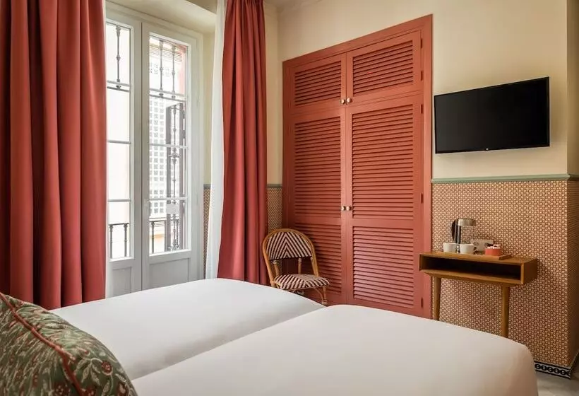 هتل Bypillow Abril