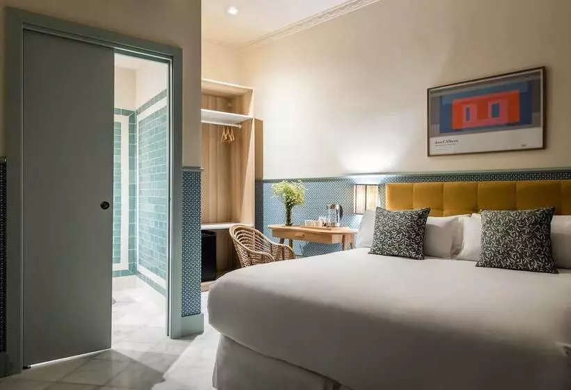 هتل Bypillow Abril