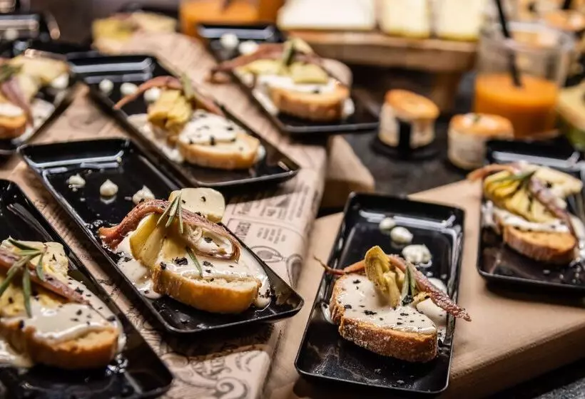 هتل ALEGRIA Plaza Paris SUP