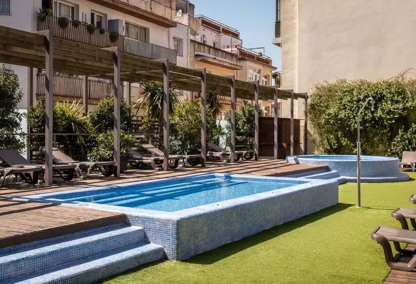 هتل ALEGRIA Plaza Paris SUP