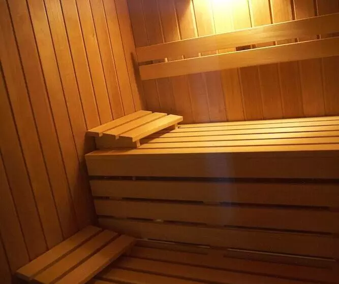 هتل ALEGRIA Plaza Paris SUP