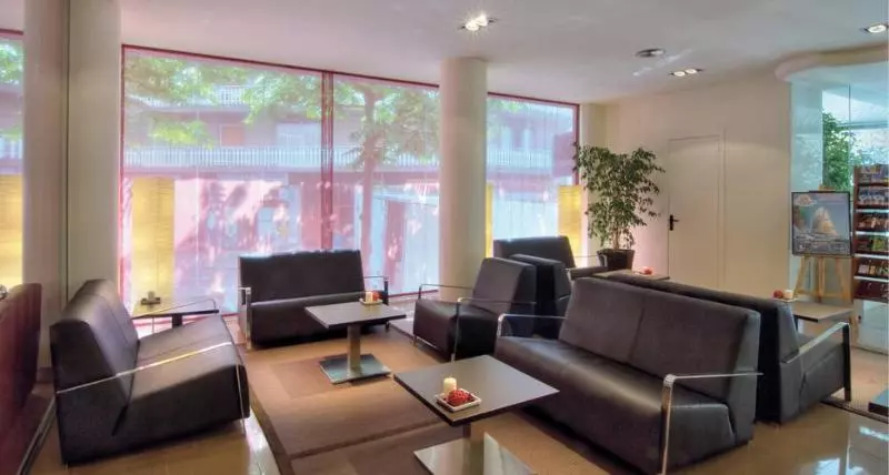 هتل ALEGRIA Plaza Paris SUP