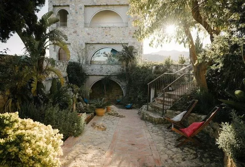 בית מלון כפרי Castillo De Monda