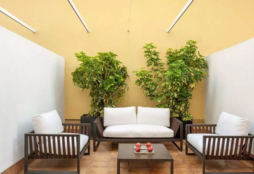 Colón Gran Meliá The Leading Hotels Of The World