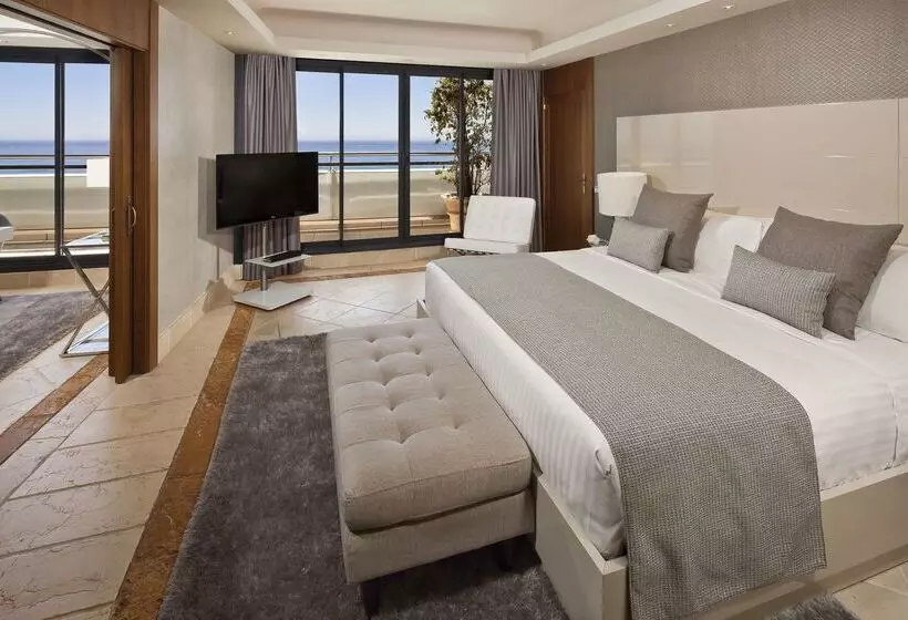 Отель Don Pepe Gran Melia