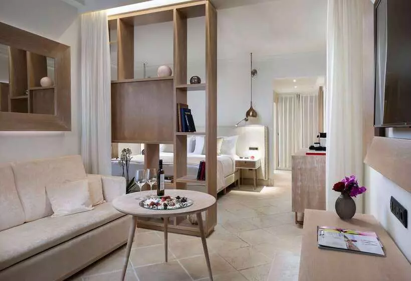 Отель Don Pepe Gran Melia