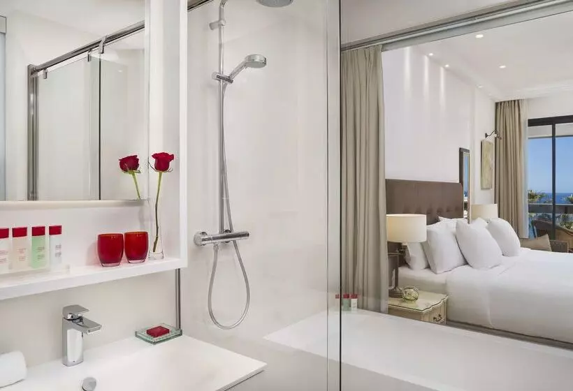 Отель Don Pepe Gran Melia