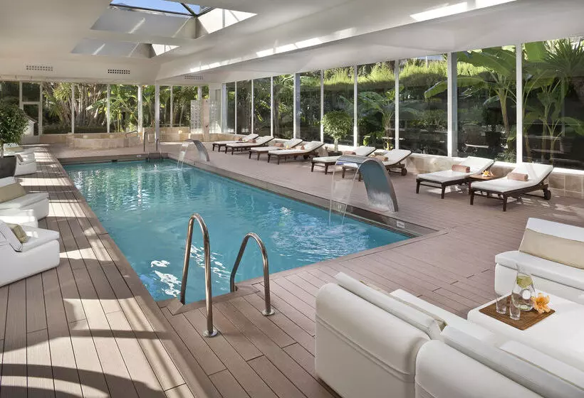 Отель Don Pepe Gran Melia