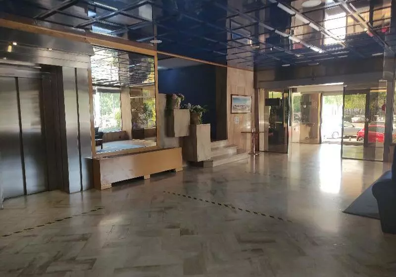 هتل Ebora By Vivere Stays