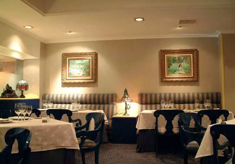 هتل Ebora By Vivere Stays