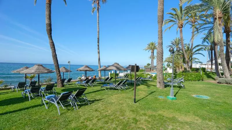 Отель Estival Torrequebrada