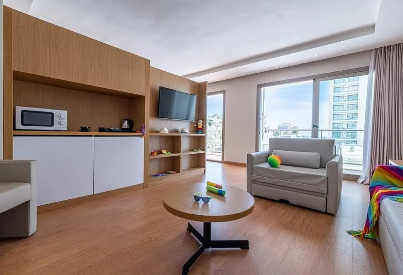 فندق Estival Torrequebrada